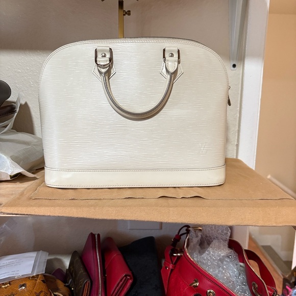 Louis Vuitton Cream Alma Bag - Picture 1 of 14